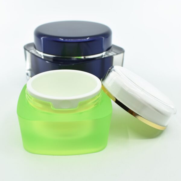 <b>Square Acrylic Jar</b><br><i>5ml, 15ml, 30ml, 50ml, 100ml, 200ml</i><br>SKU: 612AA-PE - Image 2