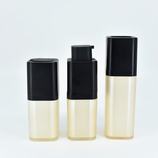 <b>Square Airless Pump Bottle, Twist Up</b><br> 15ml, 30ml, 40ml, 50ml <br>SKU: 612AB-RJ