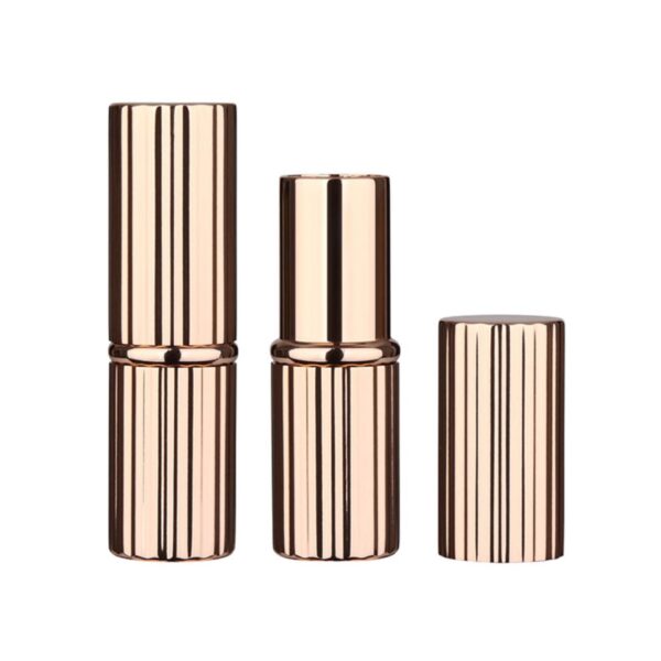 <b>Round Lipstick Tube with ribs</b><br><i>D: 19mm x H: 68.5 mm</i><br>SKU: 257MA-BL7181